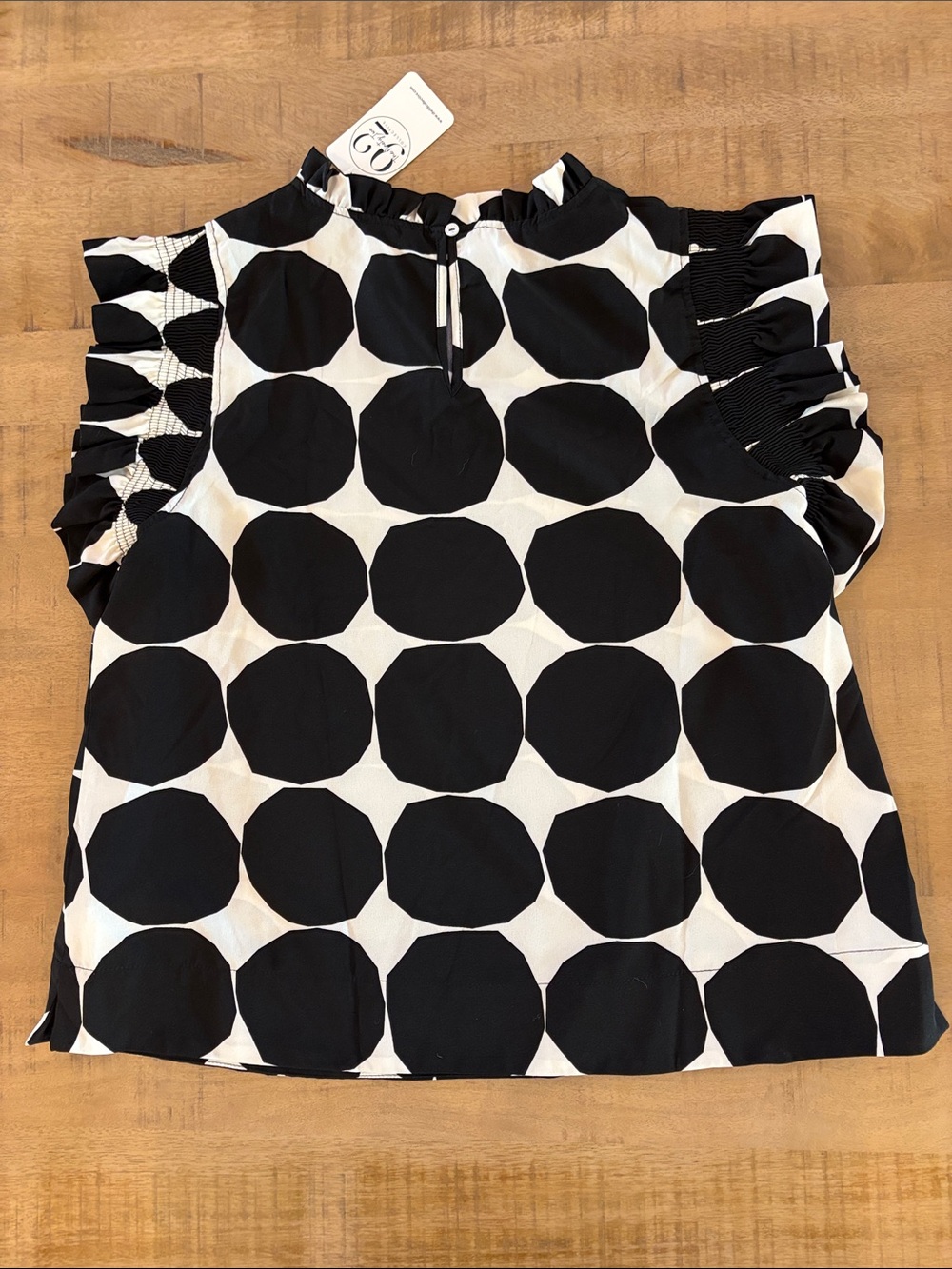 JODIFL Polkadot Ruffle Trim Blouse Top Large NWT $48 Black & White Boutique - Picture 6 of 6